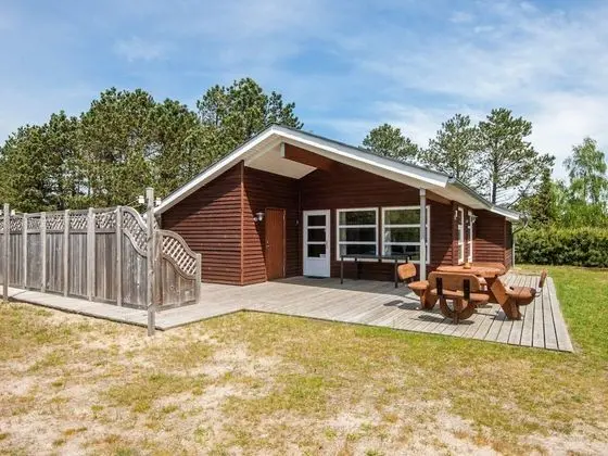 Entising Holiday Home in Jutland near Sea