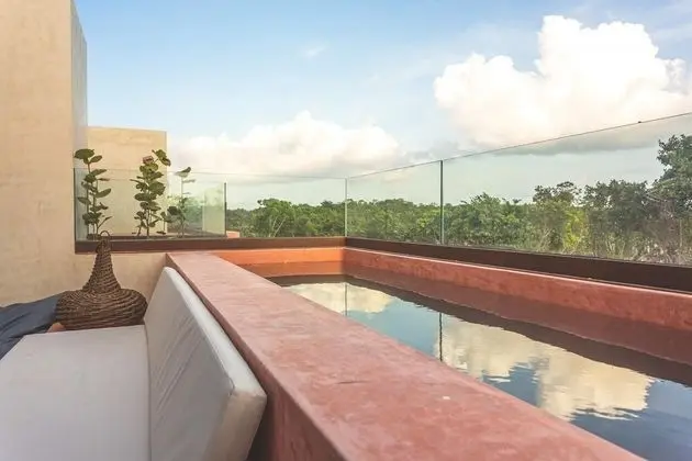 Entorno Luxury 5 Bedrooms Villa in Tulum