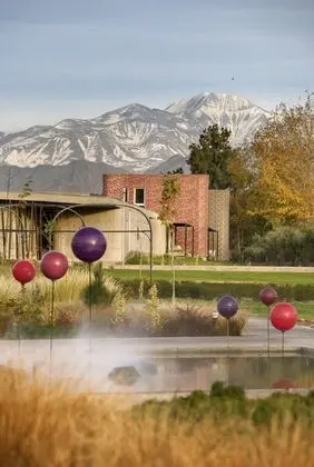 Entre Cielos Only Adults