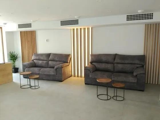 Hotel Entrerailes - Lobi