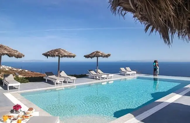 EOS Villa