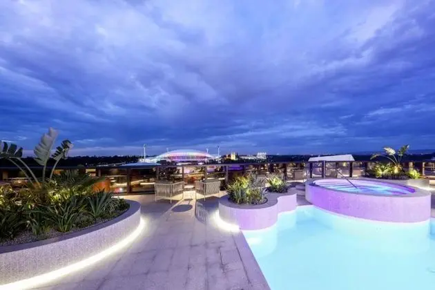 Eos by SkyCity