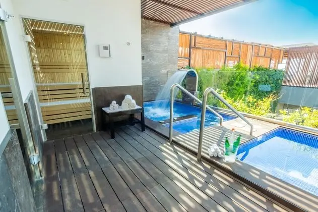 Epic Travelers Downtown Playa del Carmen - Spa