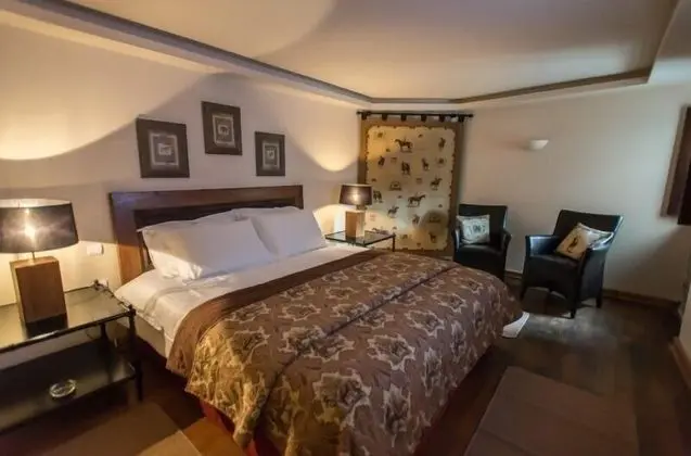 Epoches Luxury Suites - Oda