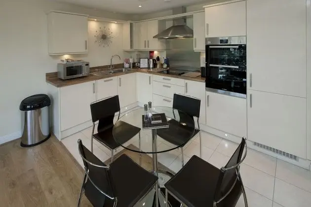Equinox Place by House of Fisher - Mutfak