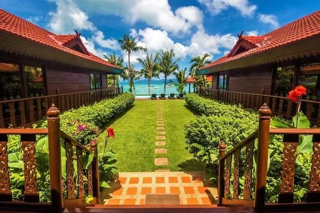 Erawan Villa Hotel