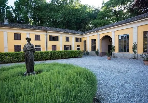 Erba CO - Antica Filanda DI Villa LA Clerici