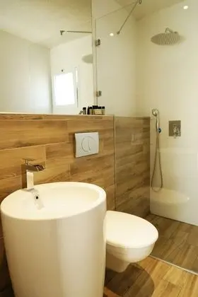 Hotel Erettz Zeelim - Banyo Tipleri