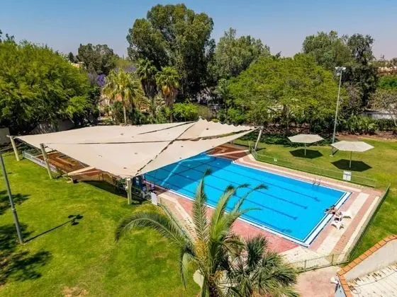 Hotel Erettz Zeelim - Havuz