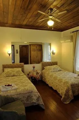 Erguvanlı Ev