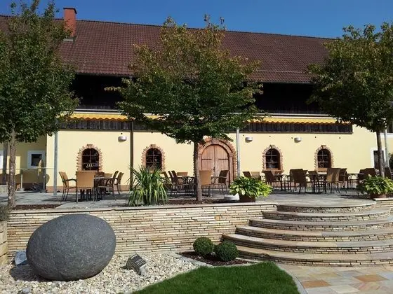 Erlebnisgasthof Feichthub - 1