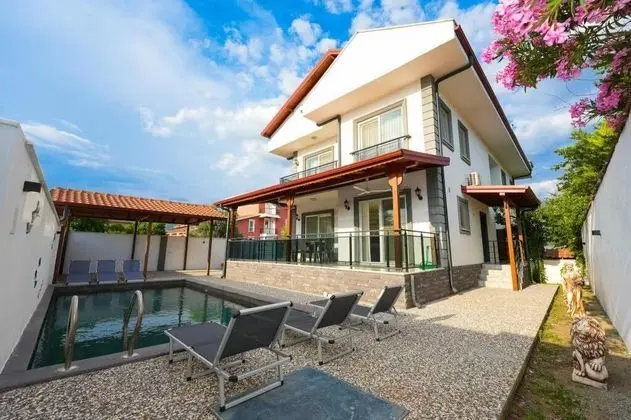 Ermet Homes Köyceği̇z