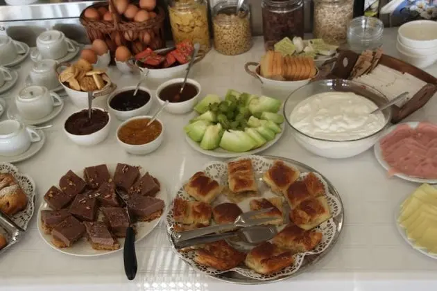 Eros Hotel - Yerinde Yemek