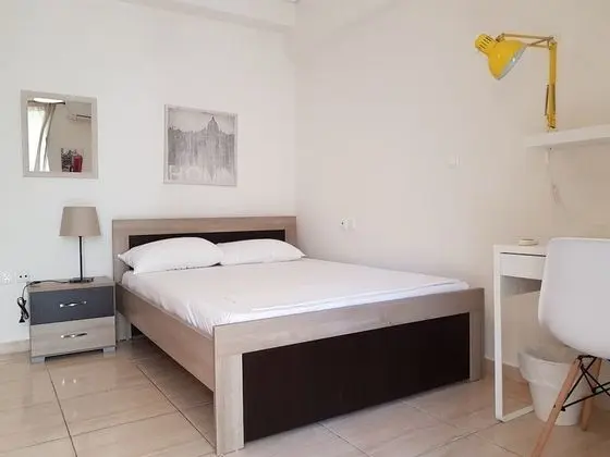 Erra - Zephyr - Athens Center, 90m²,3 BD,1.5 BATH