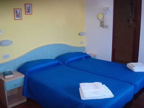 Hotel Villa Ersilia Rimini B&B - Oda