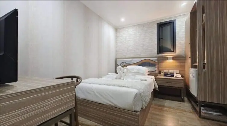 ERUS SUITES HOTEL BORACAY - Oda