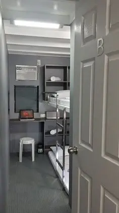 ERVoruto Hostel Makati - Oda