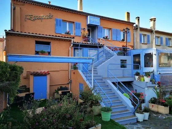 Hotel Escapade - Dış Mekan