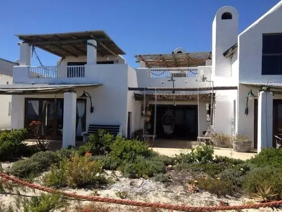 Escape Beach House - Dış Mekan