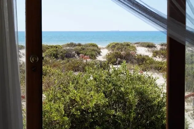 Escape Beach House - Oda Manzaraları