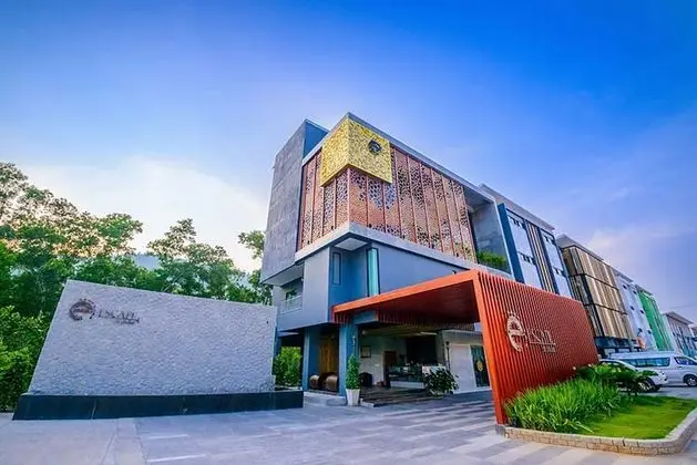 Escape de Phuket and Villa