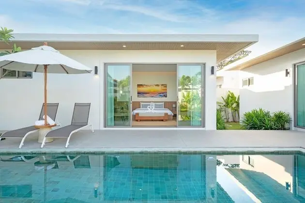 Escape Villas at Shambhala Grand - Havuz