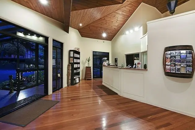 The Escarpment Retreat - Lobi