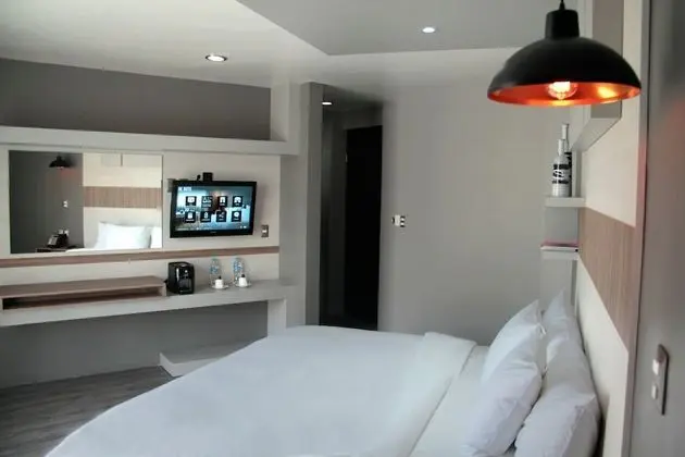 ESDUMA HK Hotel Pachuca - Öne Çıkan Resim