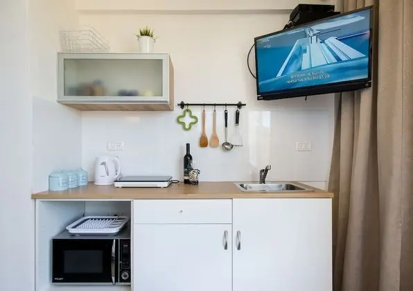 Eshkol Housing – Moriya Luxury Suits Complex - Mutfak