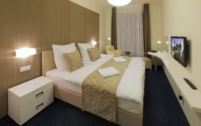 Esmarin Wellness Hotel - Oda
