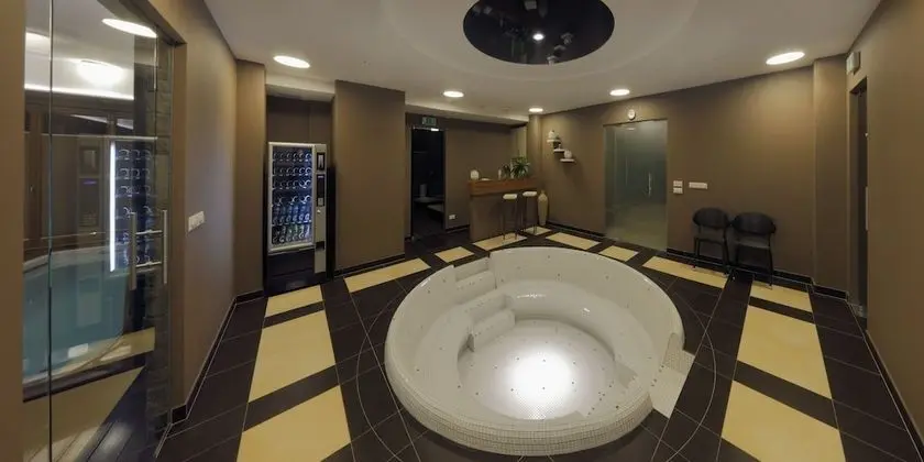 Esmarin Wellness Hotel - Spa