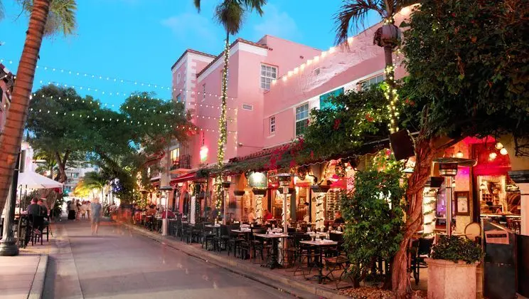 Esmé Miami Beach - Genel