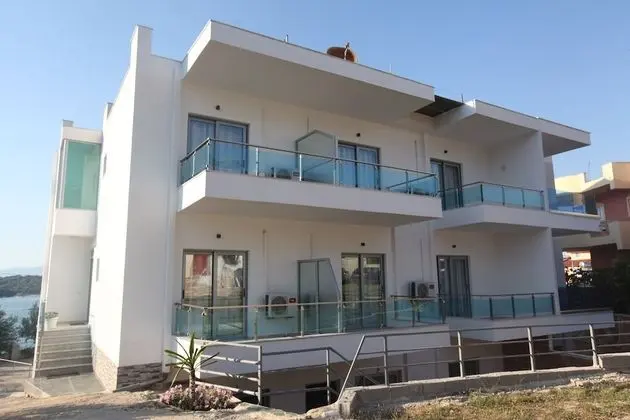 Esmerald Hotel - Dış Mekan