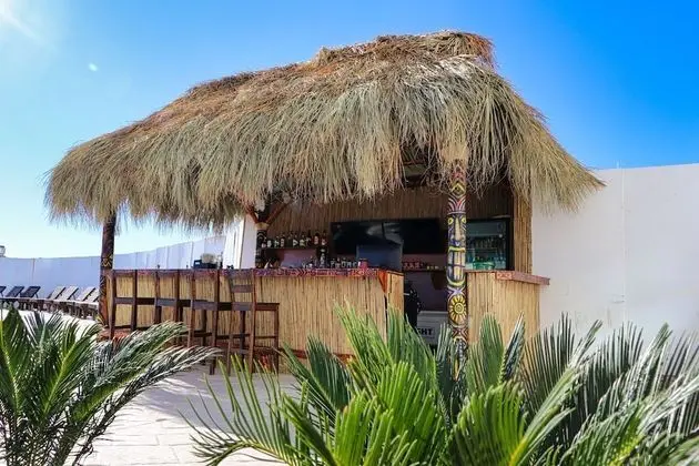 Hotel Esmeralda Beach Resort - Havuz