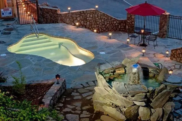 The Esmeralda Inn at Lake Lure
