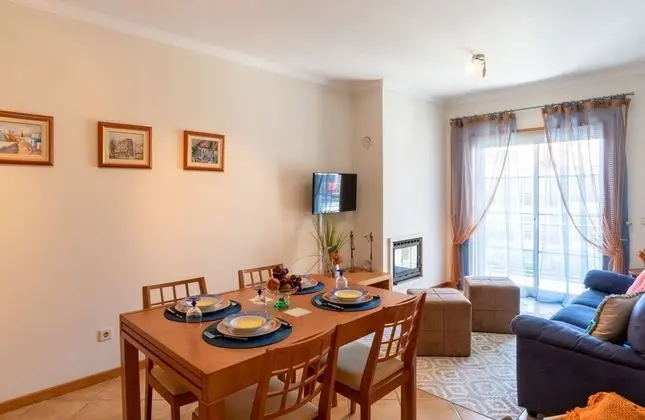 Esmoriz Land Sea View Duplex Apartment - Yerinde Yemek