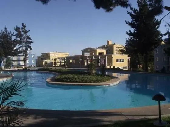 Espacioso departamento con piscina - İç Mekan