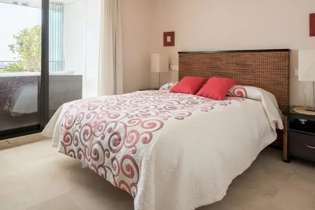 Espectacular terraza con vistas al mar