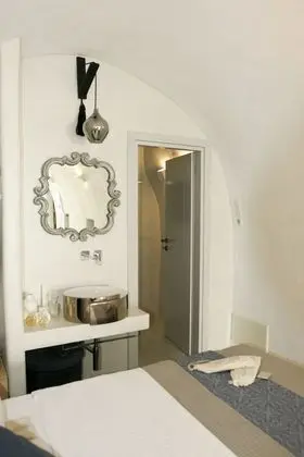 Esperia Luxury Suites - Oda