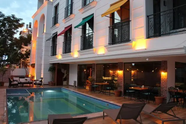Espina Hotel