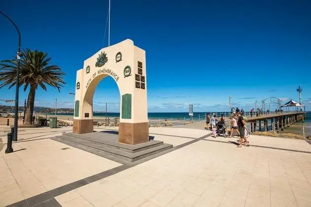 Esplanade Hotel - Dış Mekan