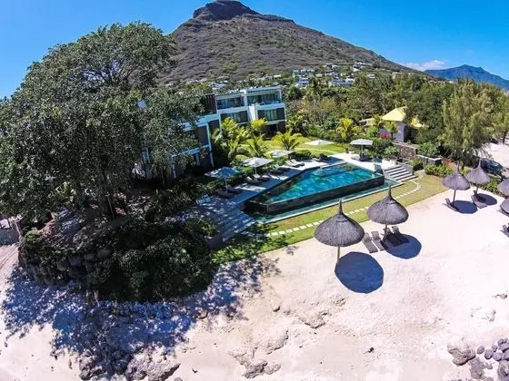 Esplanade by Horizon Holidays - Havuz