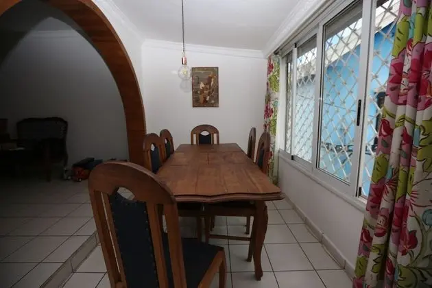 VILLA ESPOIR appartement meublé en ville - Yerinde Yemek