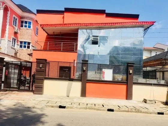 Esporta Hotel Yaba
