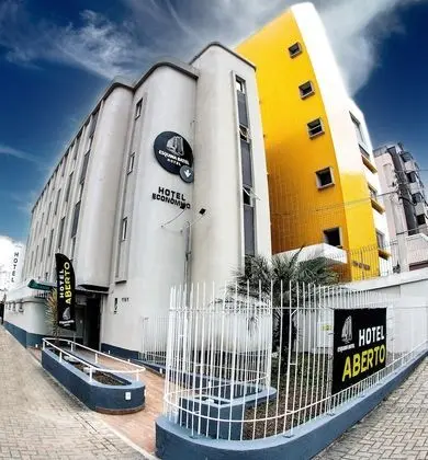 Esquina Batel Hotel