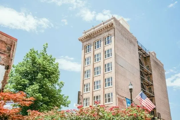 The Esquire Hotel Downtown Gastonia, Ascend Hotel Collection - Dış Mekan