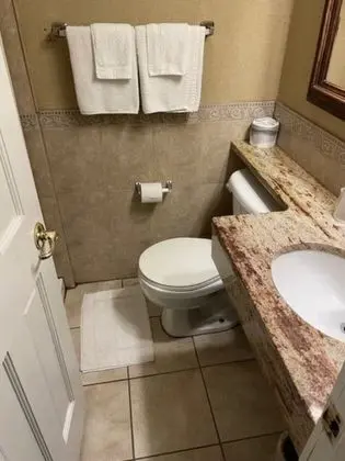 Essence Collection Staten Island - Banyo Tipleri