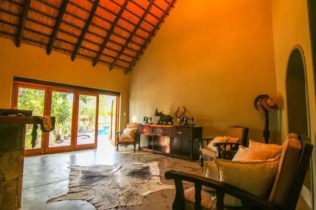 Essence Villa-Greater Kruger - Lobi