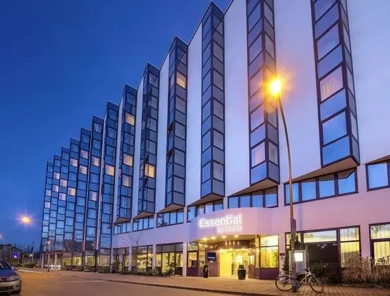 Essential by Dorint Frankfurt - Niederrad - Dış Mekan