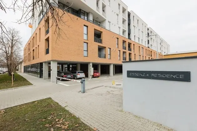 Essenza Charming Two BedRoom Apartment
